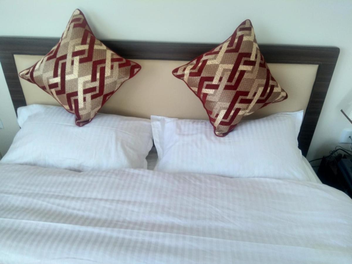 Lalitpur Hidden Leaf Bed & Breakfast المظهر الخارجي الصورة